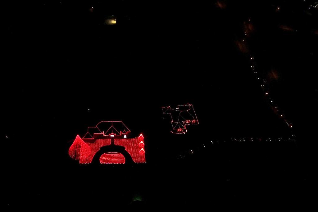 drone-traffic jam-2.JPG - A 2014 traffic jam that happend when a neighbor decided to block off previously unobstructed county right of way!